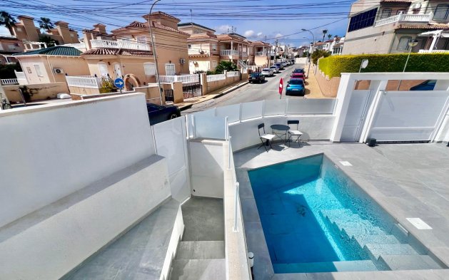 Resale - Villa - San Miguel de Salinas - Las filipinas