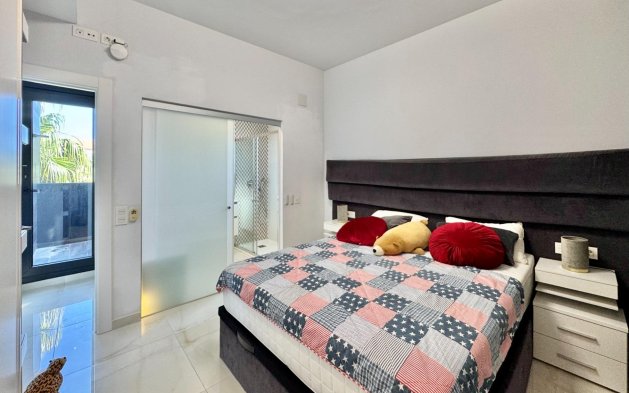 Resale - Villa - Orihuela Costa - Lomas de Cabo Roig