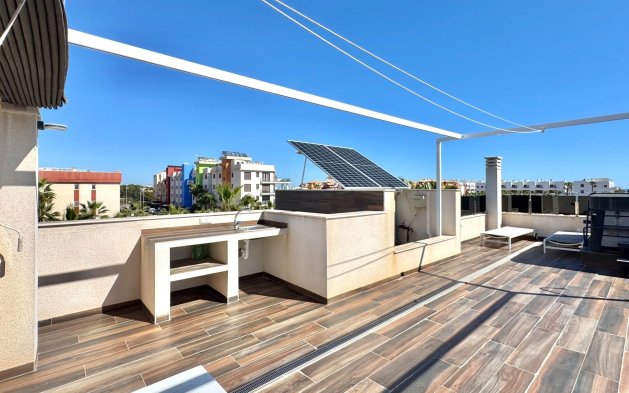 Resale - Villa - Orihuela Costa - Lomas de Cabo Roig