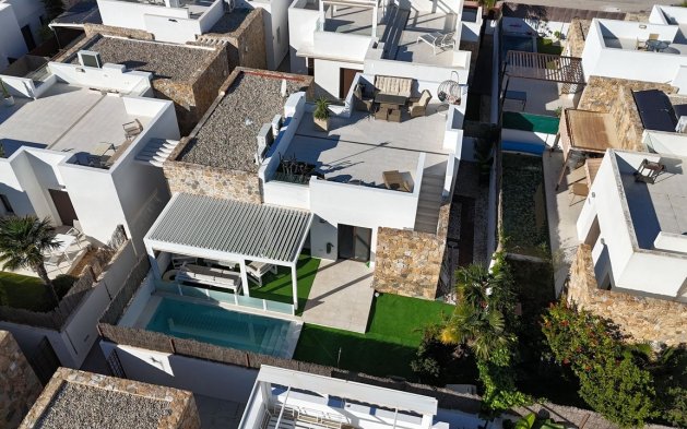 Resale - Villa - Orihuela Costa - Cabo Roig