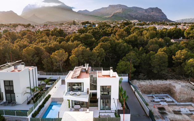 Nowy budynek - Villa - La Nucía