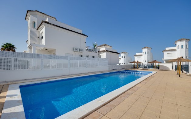 Nowy budynek - Villa - San Fulgencio