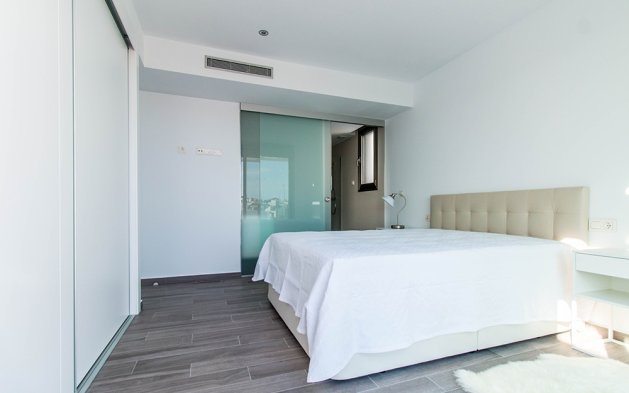 Nowy budynek - Villa - Orihuela