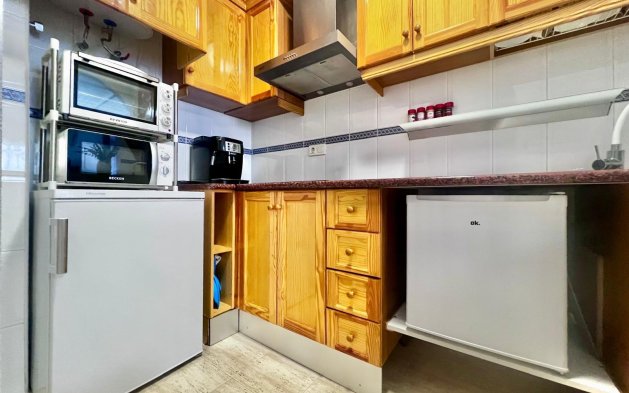 Resale - Apartment / flat - Torrevieja - El Acequión - Los Náufragos