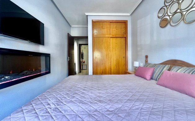 Resale - Apartment / flat - Torrevieja - El Acequión - Los Náufragos