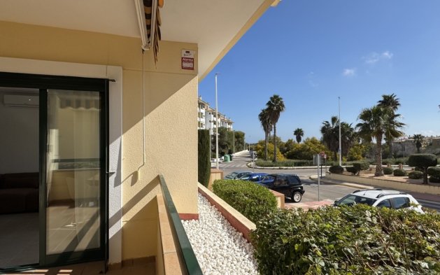 Resale - Apartment / flat - Orihuela Costa - Lomas de Cabo Roig
