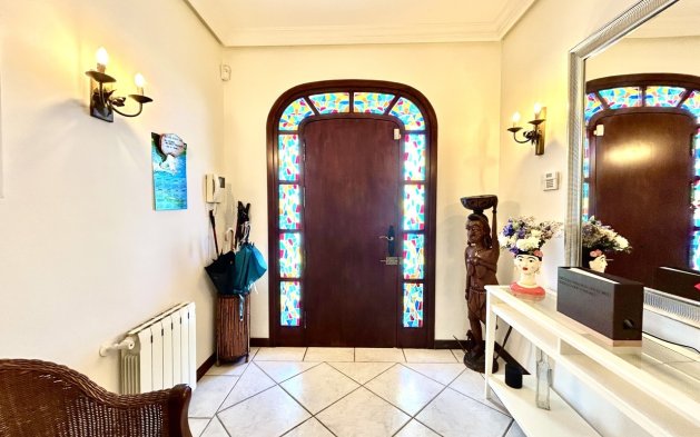 Odsprzedaż - Villa - Torrevieja