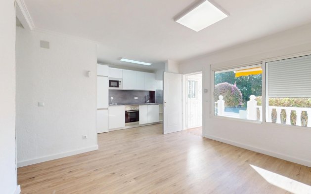 Resale - Bungalow - Orihuela Costa - Villamartín