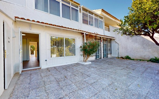 Resale - Bungalow - Orihuela Costa - Villamartín