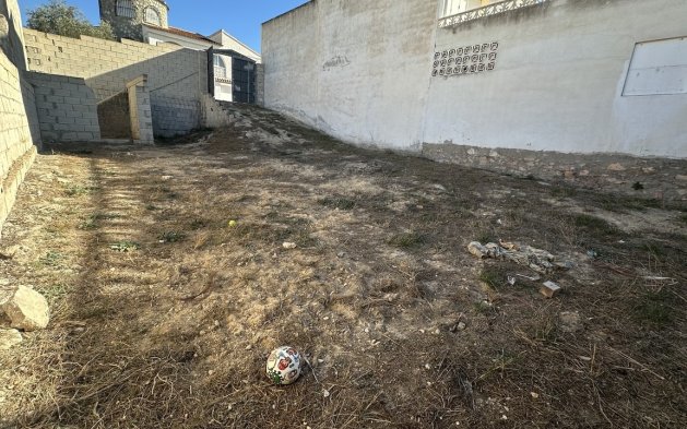 Videresalg - Parcela - Benijofar