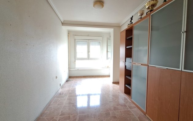 Resale - Apartment / flat - Torrevieja