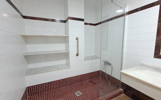 Resale - Apartment / flat - Torrevieja