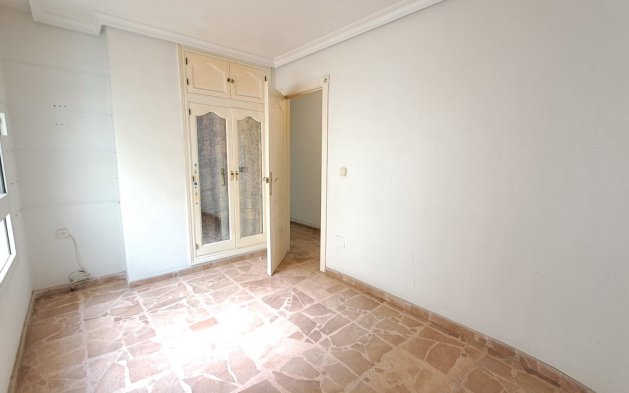 Resale - Apartment / flat - Torrevieja