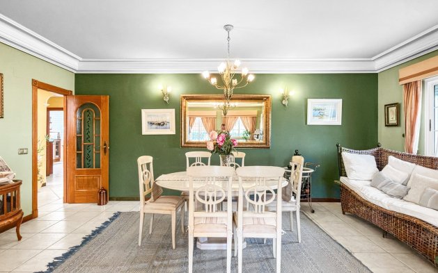 Resale - Villa - Torrevieja - Torrelamata - La Mata