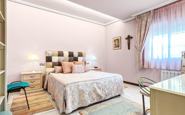 Resale - Villa - Torrevieja - Torrelamata - La Mata