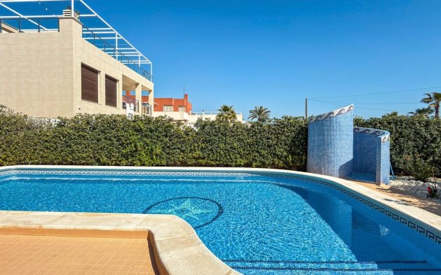 Resale - Villa - Torrevieja - Torrelamata - La Mata