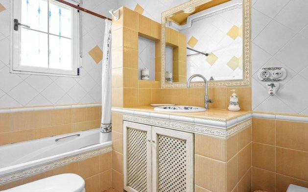 Resale - Villa - Torrevieja - Torrelamata - La Mata