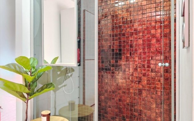 Resale - Apartment / flat - Torrevieja - Estacion de autobuses