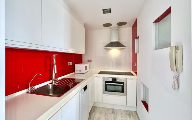 Resale - Apartment / flat - Torrevieja - Estacion de autobuses