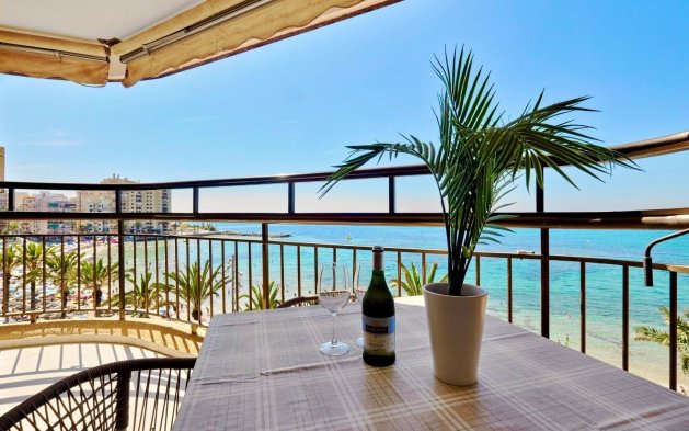 Resale - Apartment / flat - Torrevieja - Estacion de autobuses