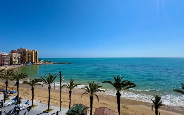 Resale - Apartment / flat - Torrevieja - Estacion de autobuses