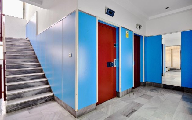 Resale - Apartment / flat - Torrevieja - Estacion de autobuses