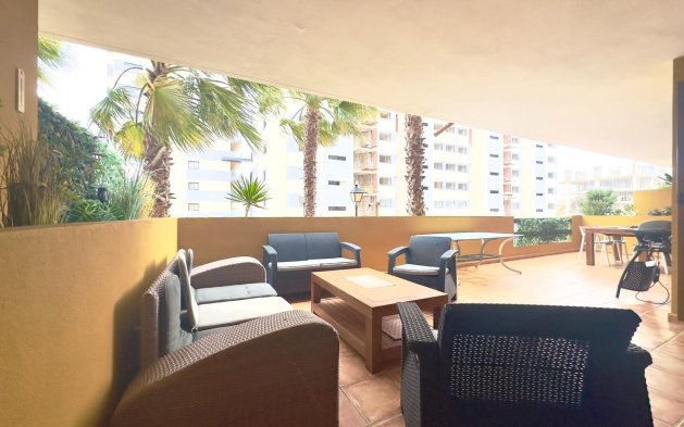Resale - Apartment / flat - Torrevieja - Punta Prima