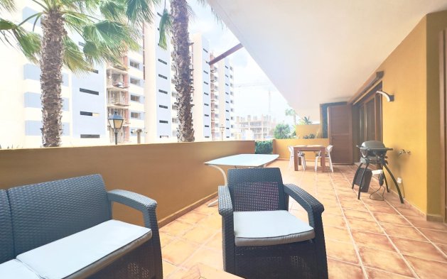 Resale - Apartment / flat - Torrevieja - Punta Prima
