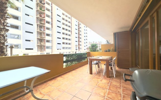 Resale - Apartment / flat - Torrevieja - Punta Prima