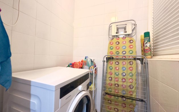 Resale - Apartment / flat - Torrevieja - Punta Prima