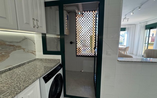 Resale - Apartment / flat - Orihuela Costa - Villamartín-Las Filipinas