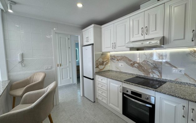 Resale - Apartment / flat - Orihuela Costa - Villamartín-Las Filipinas