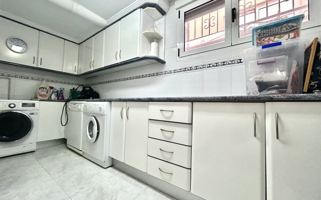 Resale - Villa - Pilar de la Horadada - Pinar de Campoverde