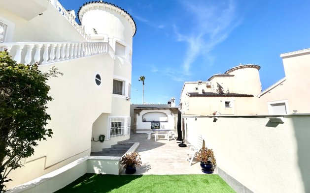 Resale - Villa - Pilar de la Horadada - Pinar de Campoverde