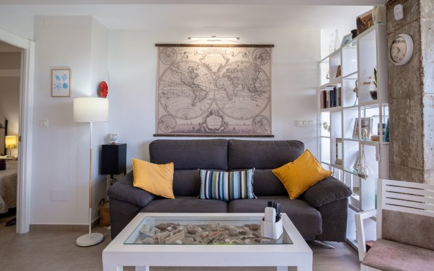 Resale - Apartment / flat - Orihuela Costa - Punta Prima