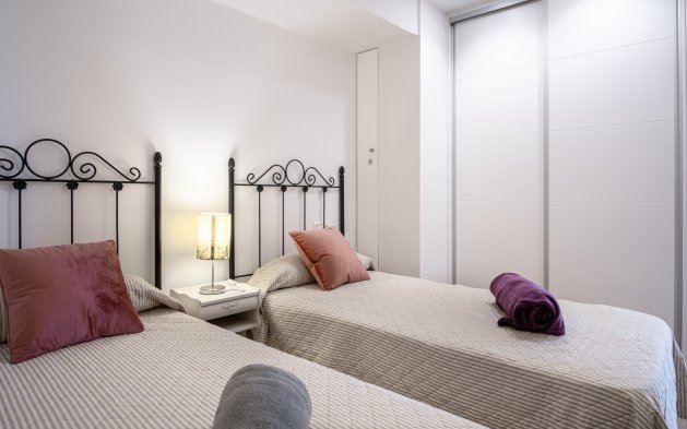 Resale - Apartment / flat - Orihuela Costa - Punta Prima