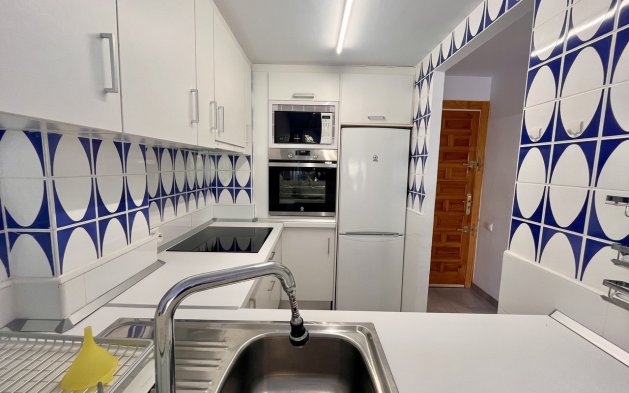 Resale - Apartment / flat - Orihuela Costa - La Zenia