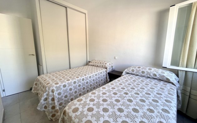 Resale - Apartment / flat - Orihuela Costa - La Zenia