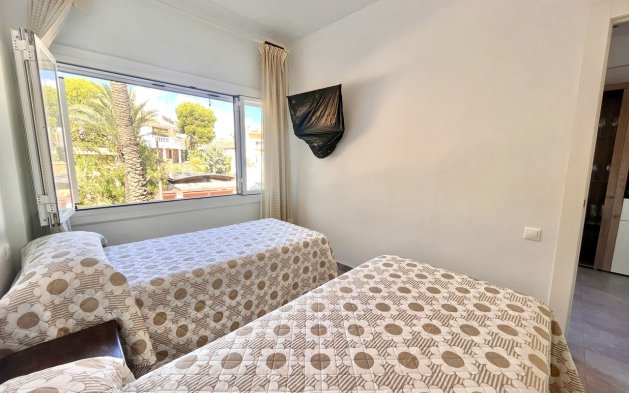 Resale - Apartment / flat - Orihuela Costa - La Zenia