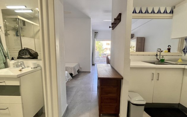 Resale - Apartment / flat - Orihuela Costa - La Zenia