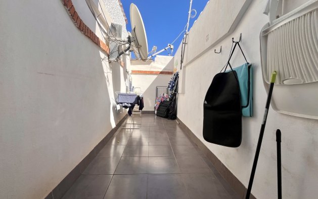 Resale - Apartment / flat - Orihuela Costa - La Zenia