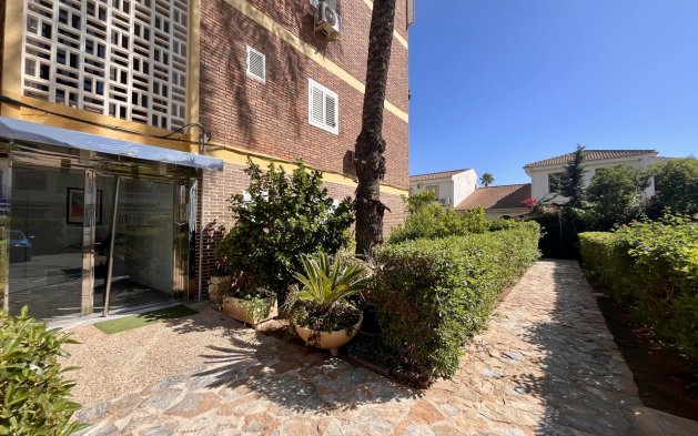 Resale - Apartment / flat - Orihuela Costa - La Zenia