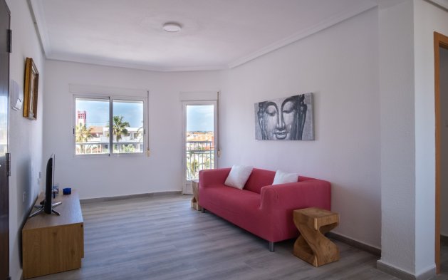 Resale - Apartment / flat - Pilar de la Horadada - Torre de la Horadada