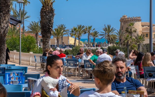 Resale - Apartment / flat - Pilar de la Horadada - Torre de la Horadada