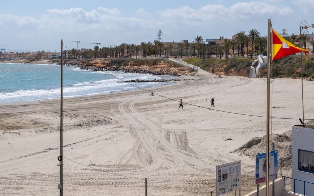 Resale - Apartment / flat - Pilar de la Horadada - Torre de la Horadada