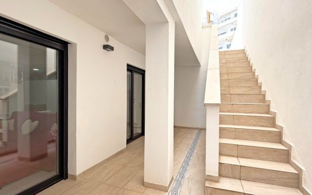 Perpardavimas - Vila - Orihuela Costa - Villamartín