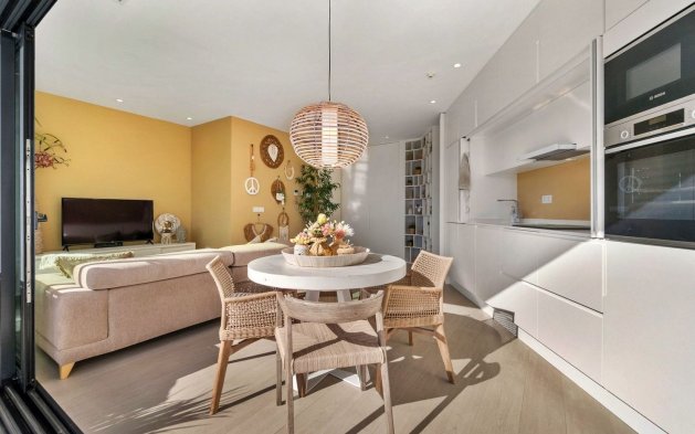 Resale - Apartment / flat - Orihuela - Las Colinas Golf - Country Club