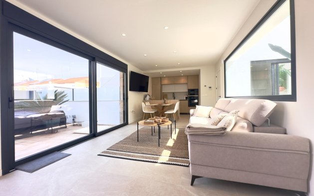 Resale - Bungalow - San Pedro del Pinatar - CENTRO