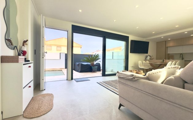 Resale - Bungalow - San Pedro del Pinatar - CENTRO