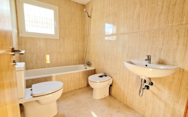 Obra nueva - Villa - Purias